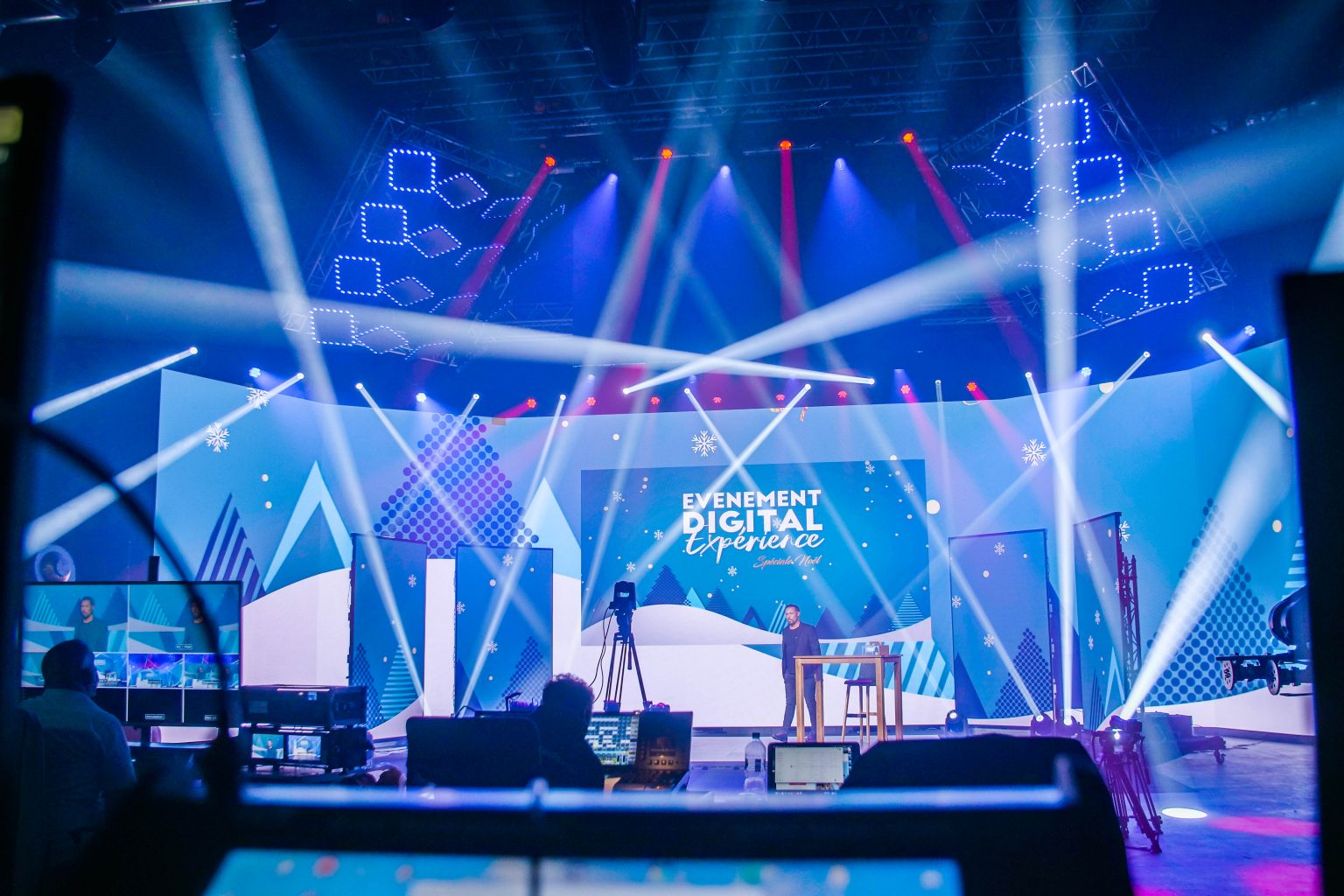 Des plateaux TV pour assurer la captation vidéo de votre événement digital